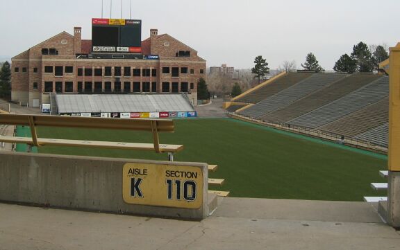 Folsom Field コロラド大学