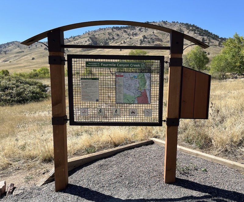 Fourmile Canyon Creek Tralhead コロラド ボルダー